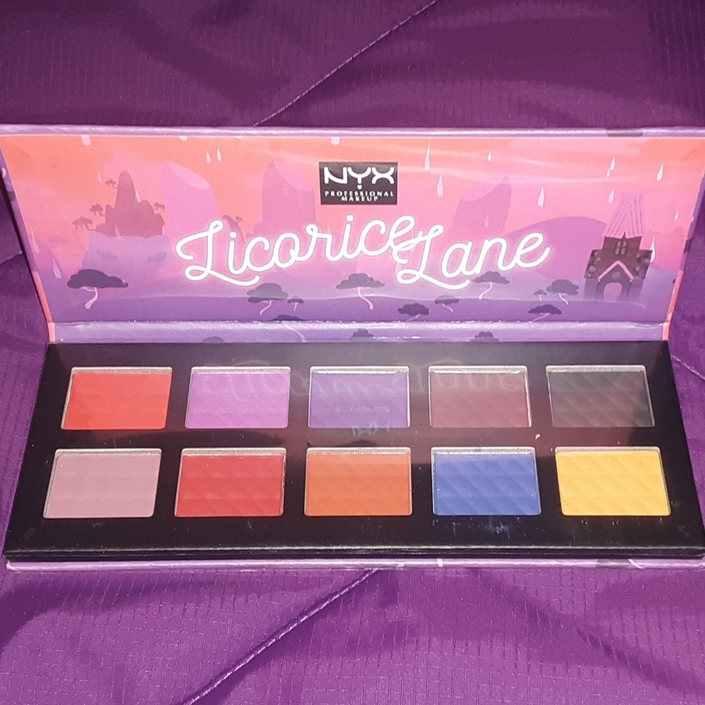 NYX Licorice Lane Eyeshadow, new w/cover